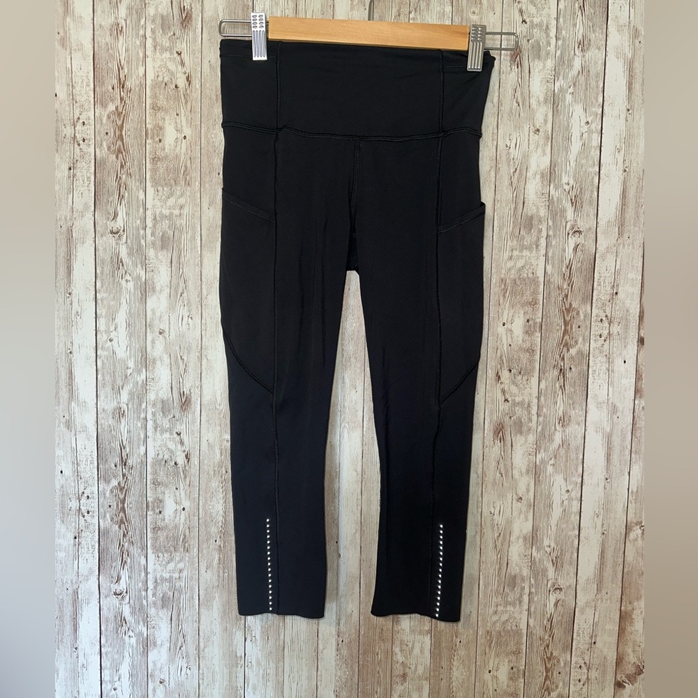 Lululemon Fast & Free Crop II *Nulux 19" Size 4
